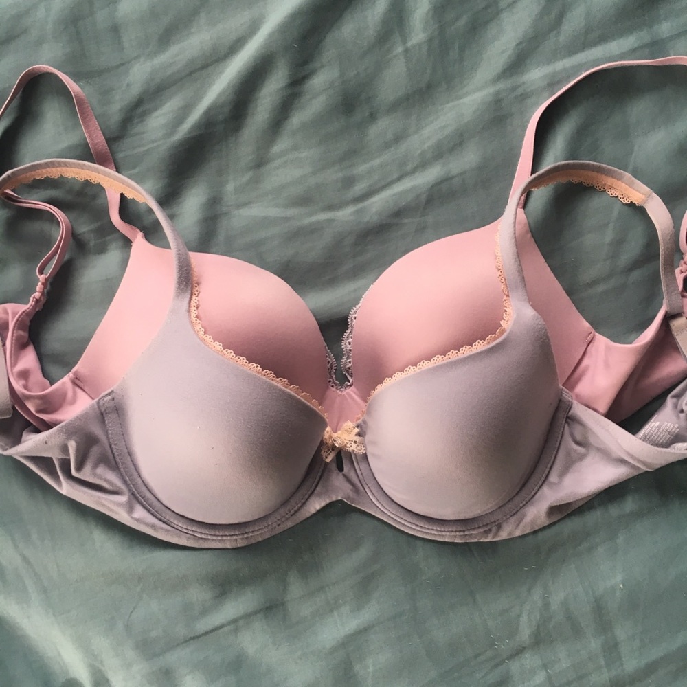 Victoria’s Secret body lace bras